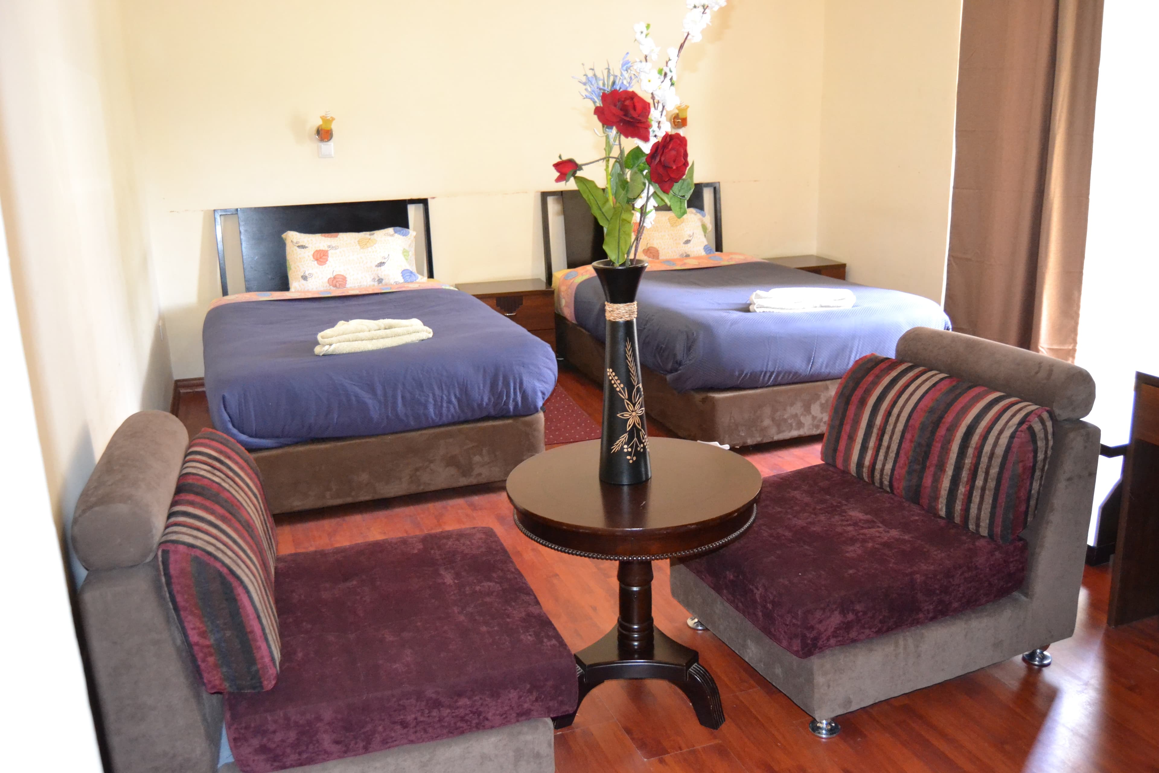 Twin Large Room