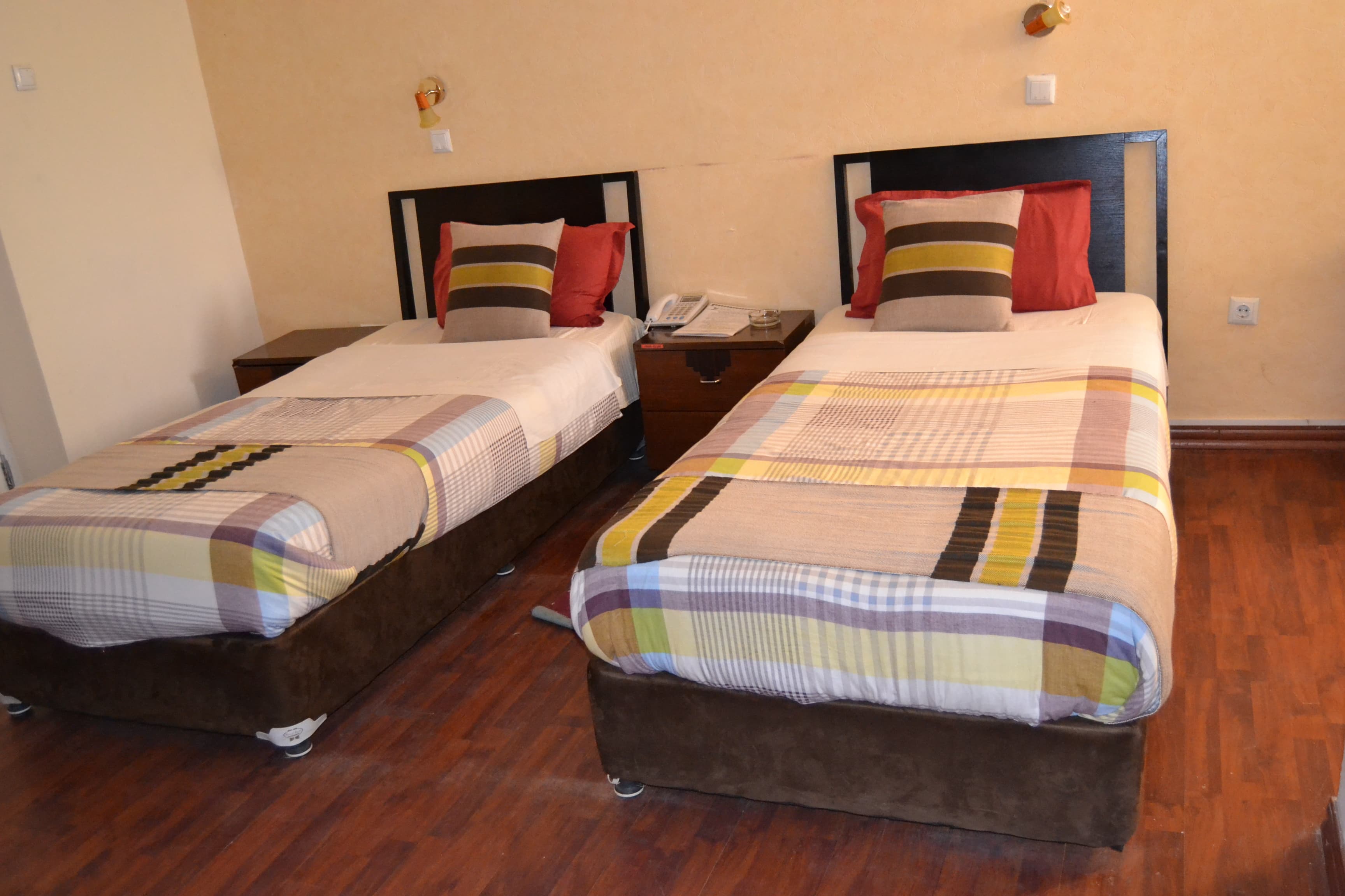 Twin Small Room